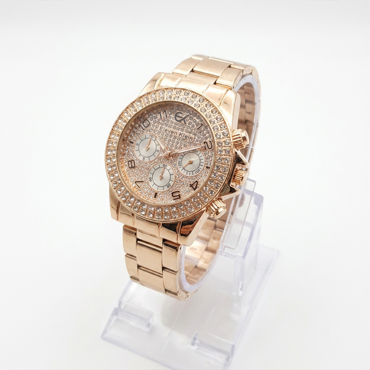 Chronograph Style Analog Watch For Women Elegant Casual Style Reliable Accurate Timekeeping Comfortable Strap For Everyday Wear