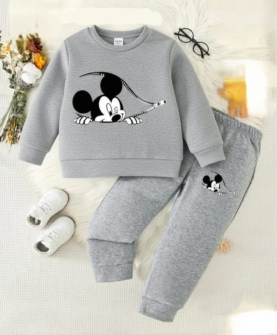 Best quality kids winter flees dress . Premium Quality Mickey Mouse print .