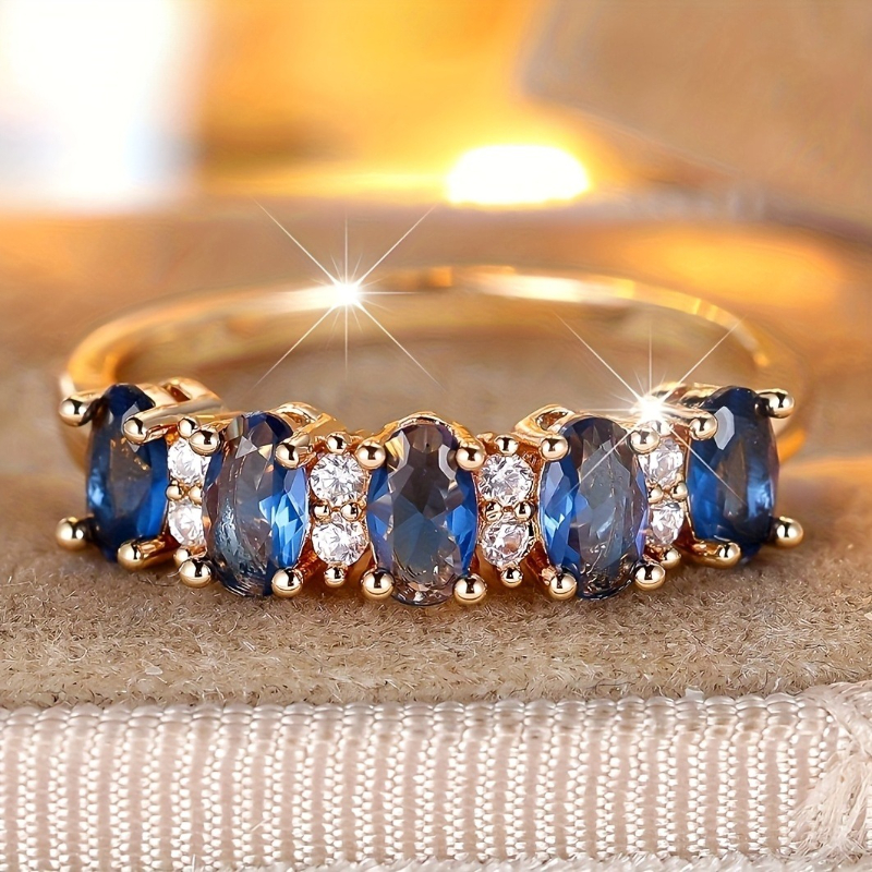 Exquisite Sparkling Zircon Geometric Women's Ring, Suitable for Brides' Engagement Parties, Jewelry Accessories, 