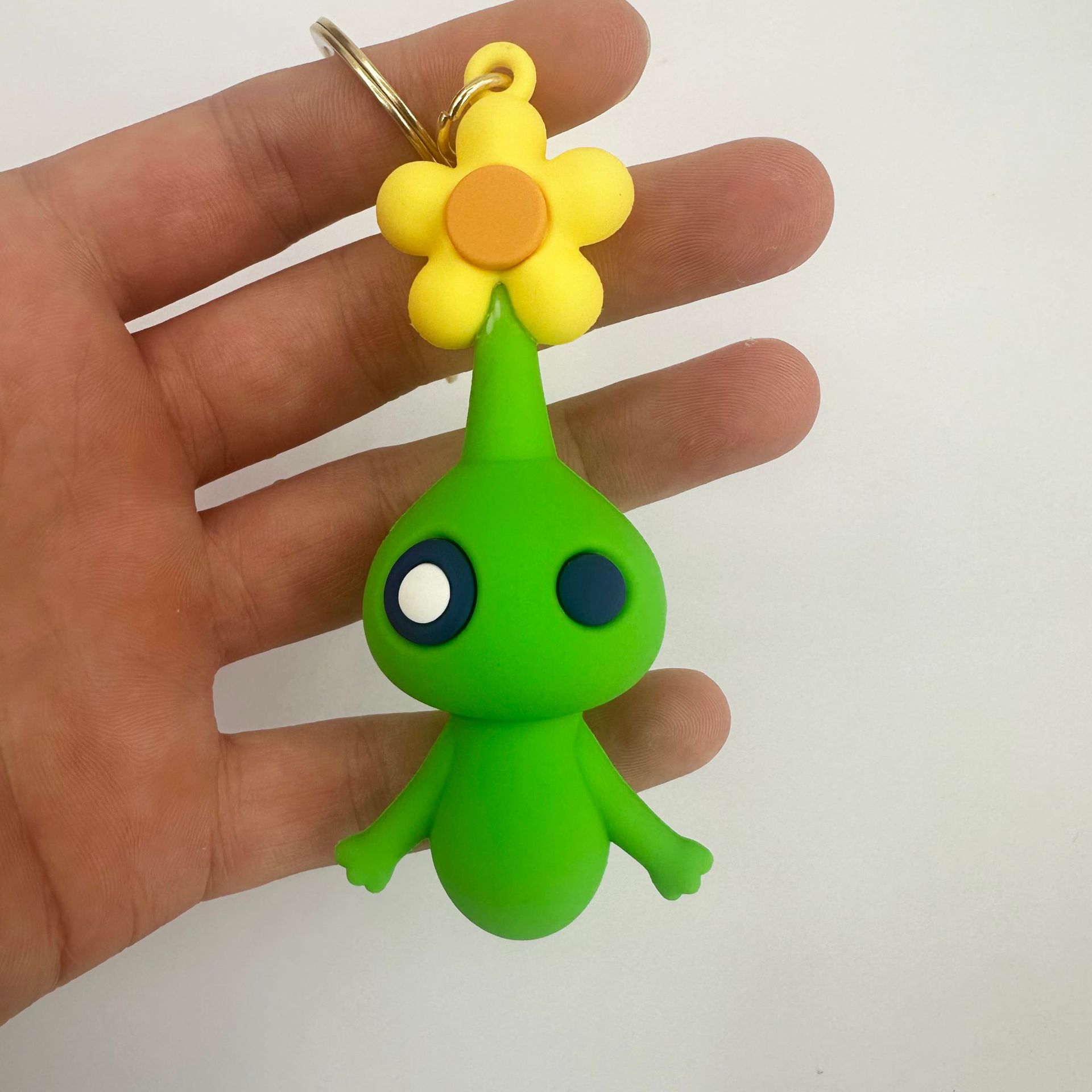 Anime Game PIKMIN Action Figure PVC Keychains Collection Model Doll Toy for Children 