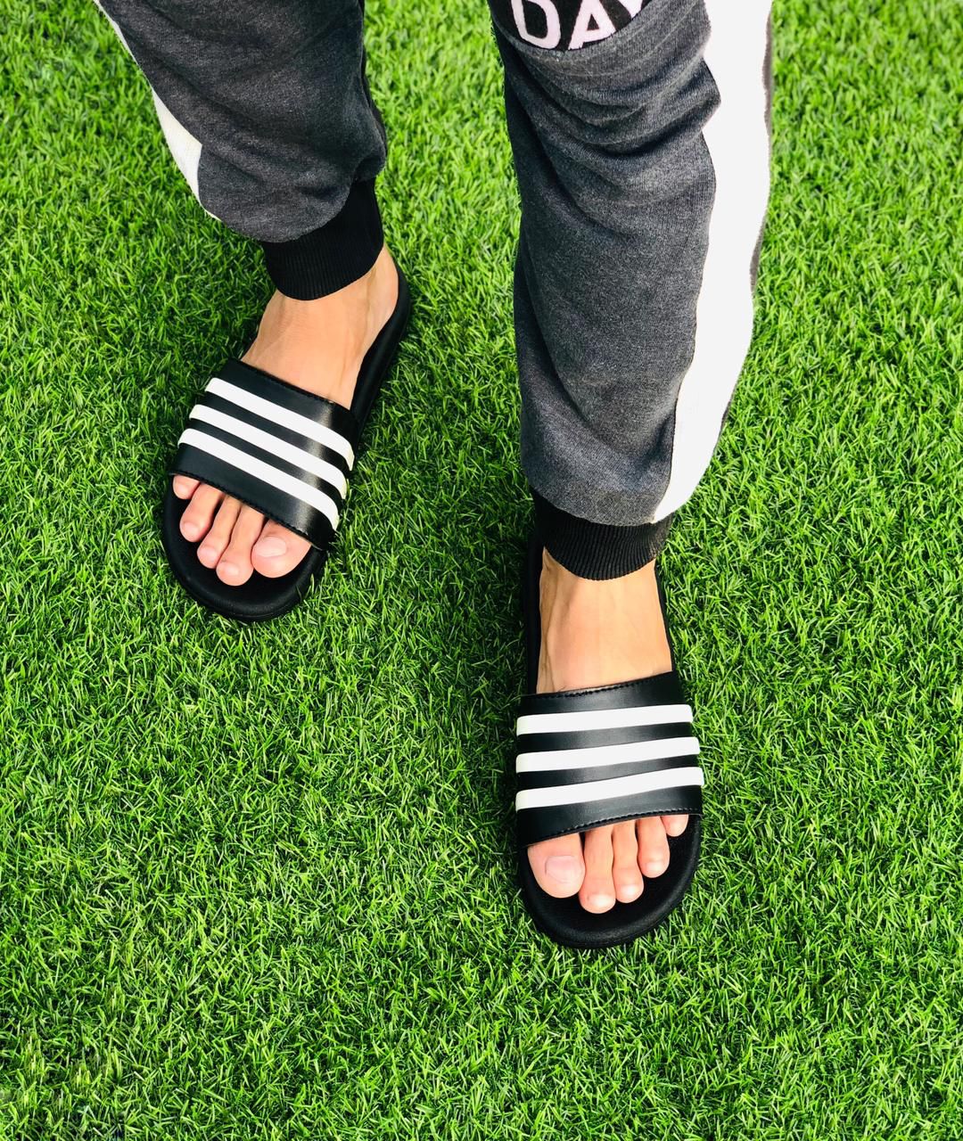 New Style Flip Flops Slippers for Boys Stylist Chappal for Men New Arrival High Quality Non-Slip PU Rubber Comfortable Leigth Weight Beach Sandal for Outdoor and Indoor use |