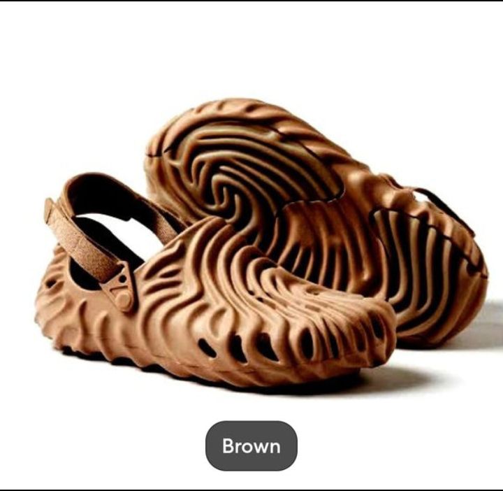 EUROPEAN Crocks Mens Sandals DRAGON Shape Sandals EVA Clogs for Mens