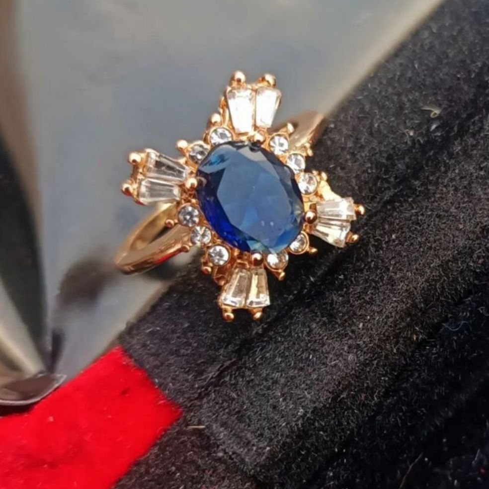 Trendy Gold Color Goldplated ring for women luxury fashion party jewelry wedding season