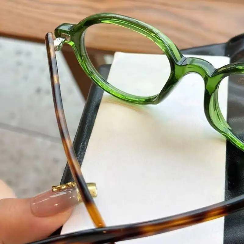 Trendy Small Oval Reading Glasses Men Women Ultralight Far Sight Eyeglasses Unisex Fashion Presbyopia Prescriptions