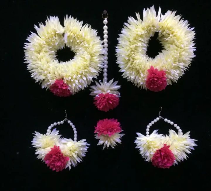bridal set for mayyon mehndi and other festivals bridal Jewellery set by A'H collection 5 pieces bridal combo set made by artificial flowers