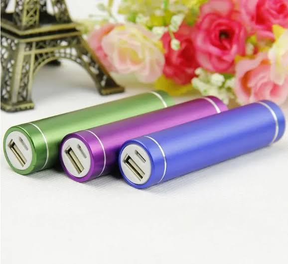 2600 mAh Metal Power Bank With Free Cable For All Mobile Phones