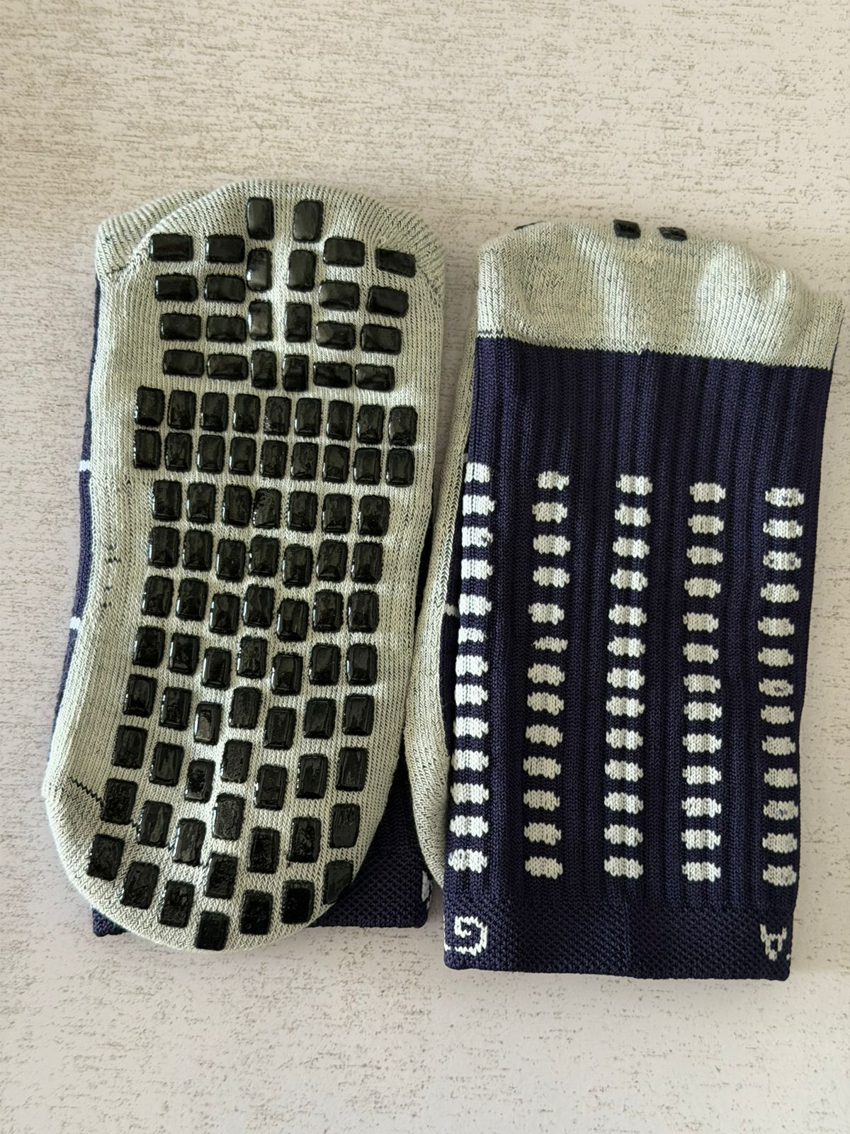 Gripped Sole socks for men