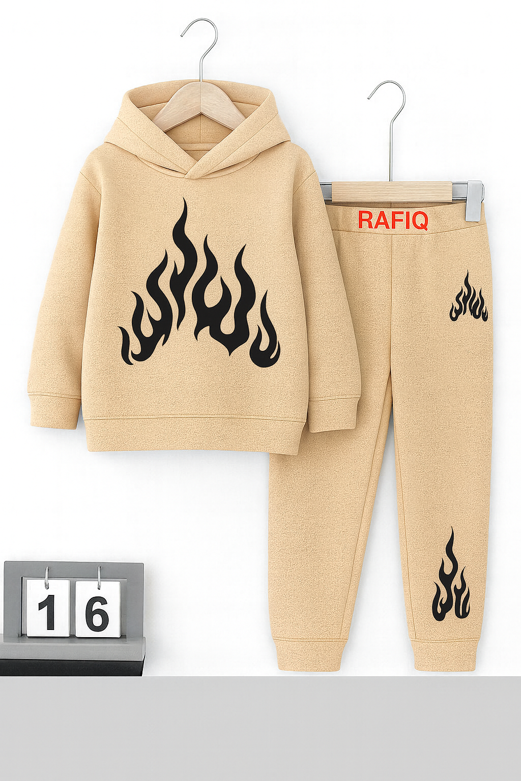 KIDS WINTER TRACKSUIT(HOODIE TROUSER FOR KIDS )./WINTER FIRED PRINTED TRACKSUIT FOR KIDS

 SPECIALITY: HIGH QUALITY KANGAROO POCKET HOODIE

 KIDS SPECIAL ZIP POCKETS TROUSER 

LONG LASTING PRINTED/WINTER HOODIE TROUSER FOR KID'S