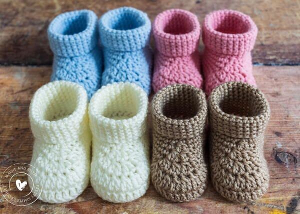 Baby Booties / Crochet Handmade Baby Shose /CUTE BABY WOOLEN HANDMADE customize Shoes