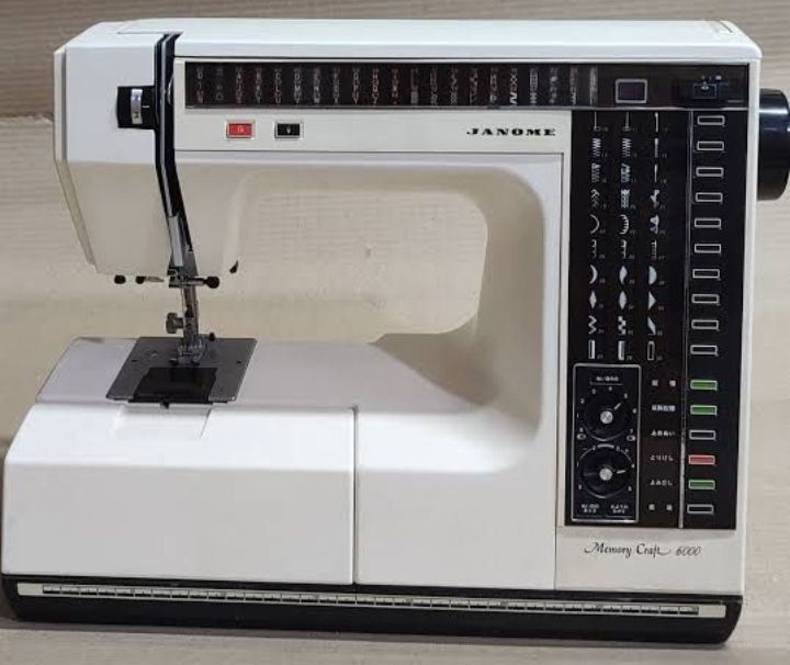 Janome Sewing Machine Model 6000