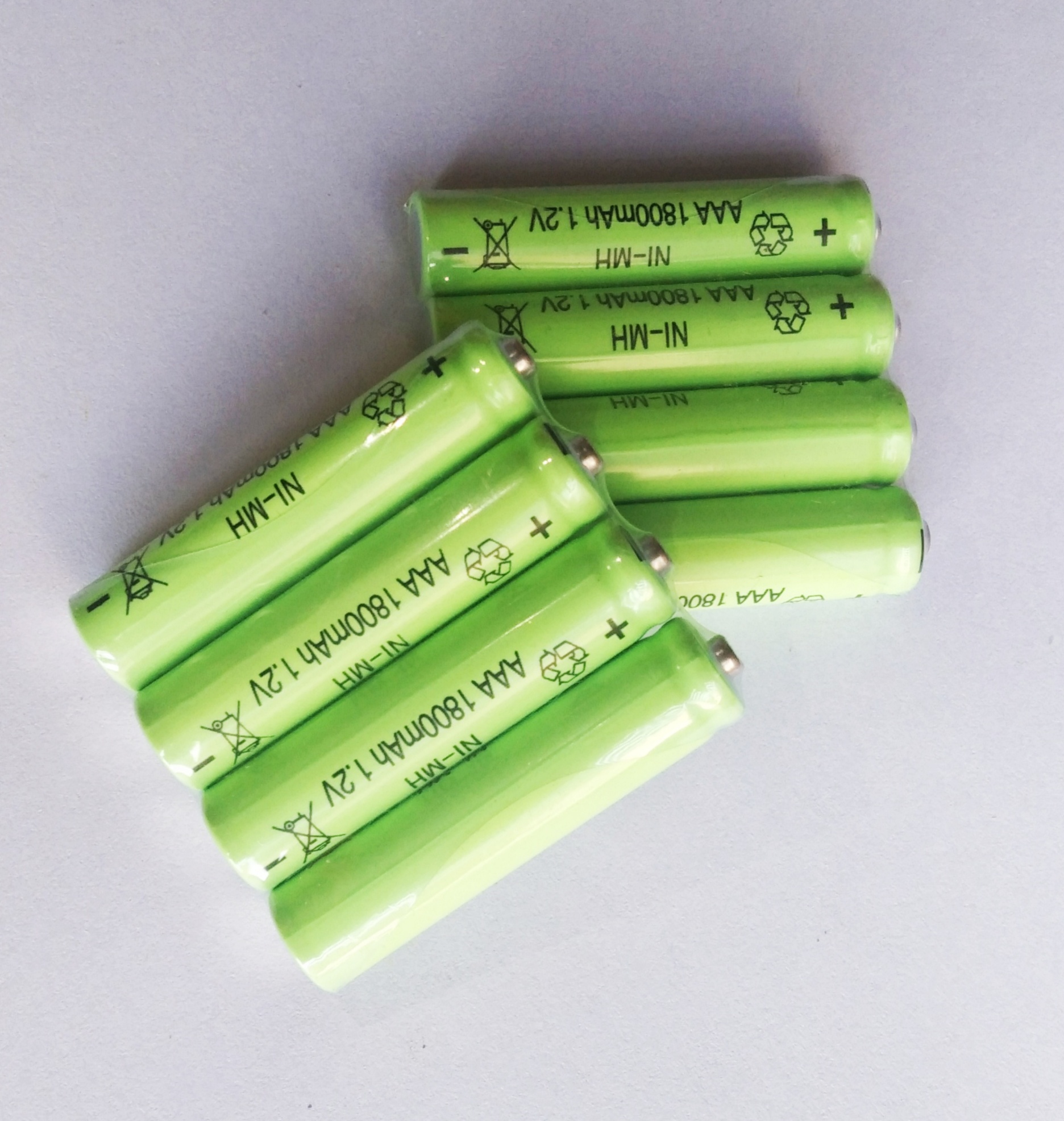 Rechargeable cell for remote, clock,1.2v NI-MH