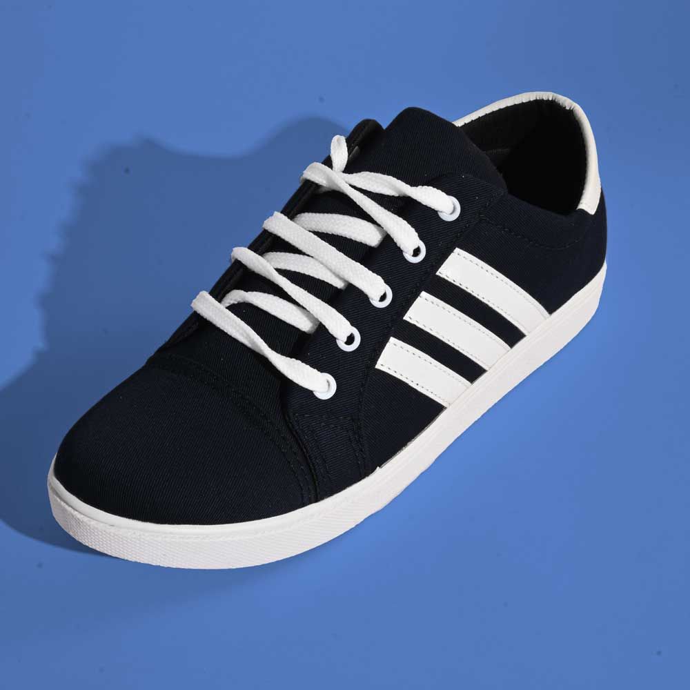 New Stylish Sneakers For Boys and Girls