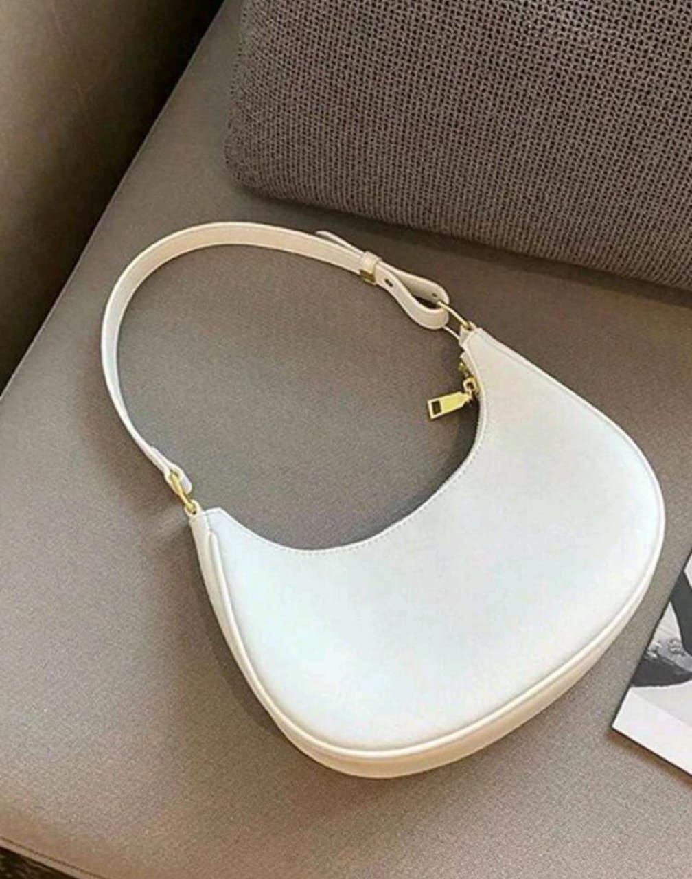 Premium Leather Hobo Handbag For girls Soft Faux Leather Crescent Ladiese Handbag Shoulder Underarm Bag Premium Leather Hobo HandBag For Girls Bags For Girls Shoulder Underarm Bag Stylish Women Purse Gift Bag