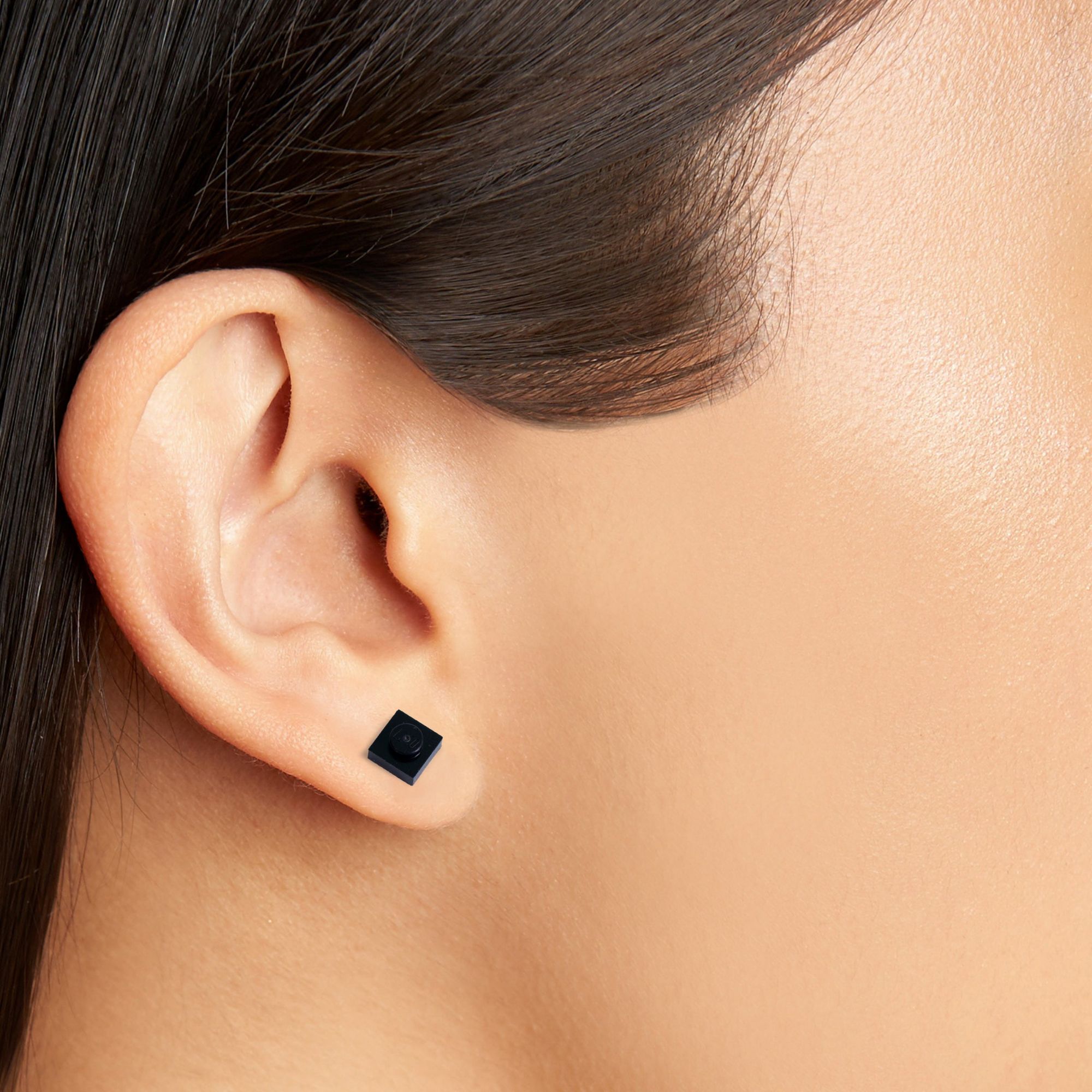 Beautiful Pair Of Magnetic Ear Stud Unisex For Non Piercing