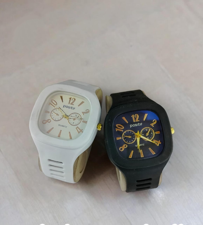 Stylish Square Dial Smooth Silicon Straps Casual Watch Stylish Analog Watch

PACK OF TWO ONLY IN RS (599)