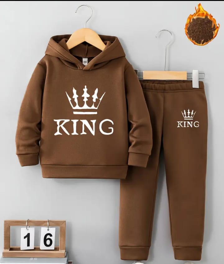 KIDS WINTER TRACKSUIT(HOODIE TROUSER SET TRENDY PRINTED FOR KIDS)./WINTER TRACKSUIT FOR KIDS 

SPECIALITY:

HIGH QUALITY KANGAROO POCKET HOODIE 

KIDS SPECIAL ZIP POCKETS TROUSER 

LONG LASTING PRINTED