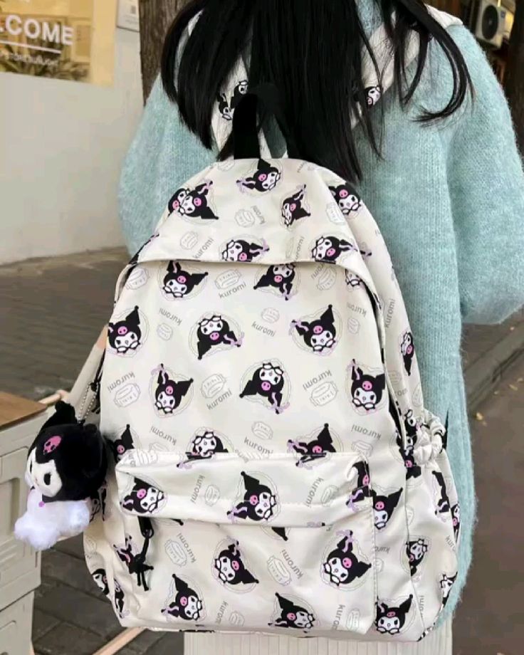 College bags for girls. Unique and stylish college bags.