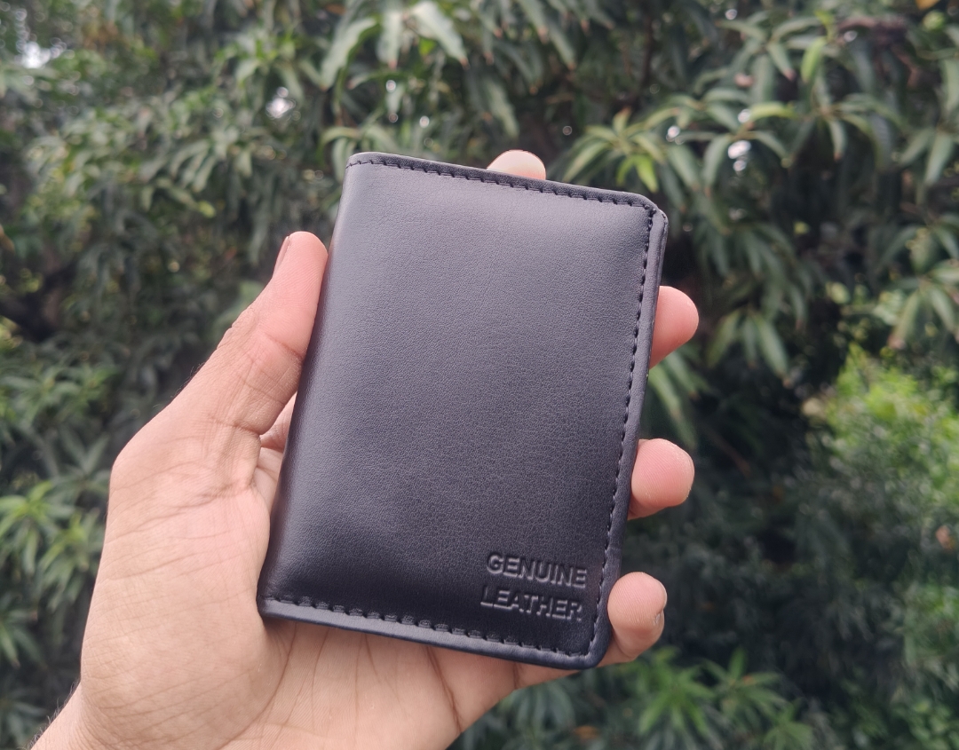 Genuine Leather Wallet for Men – 5 Compartments, Card Holder, Cash Organizer, Secure Button Closure