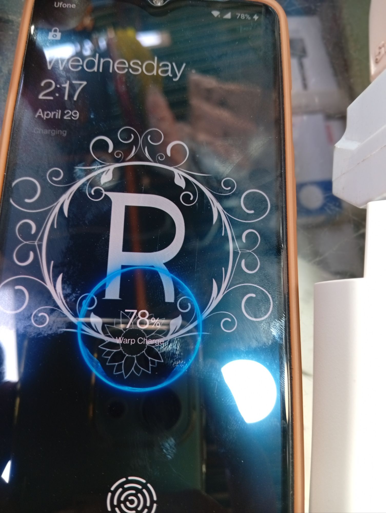 7Days 80W Model:X Super Fast Charger with VOOC Turbo Flash Charge technology.
