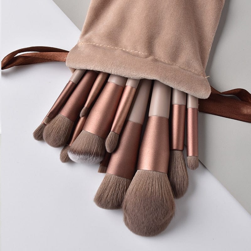 Bori Makeup Brush Set 13 Pcs – Soft Bristles, Professional Cosmetic Brushes for Face & Eyes – 5 Colors Available – Beauty Tools for Foundation, Blending, Contouring & Highlight – Lush Vanity