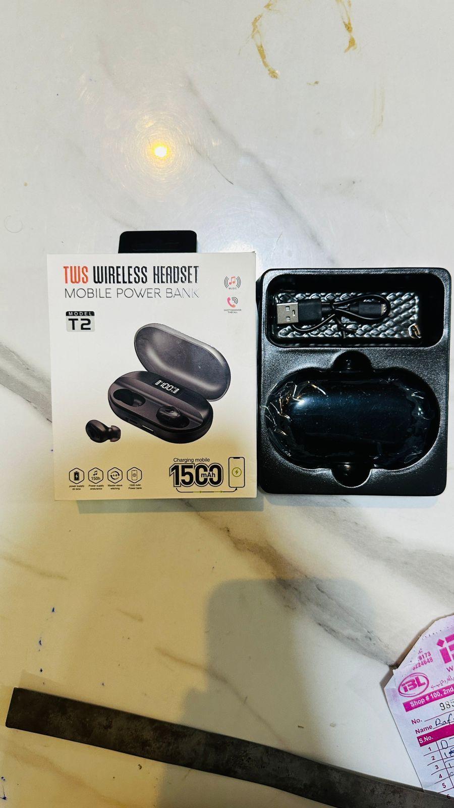 Tws wireless earbuds with mobile power bank|1500Mah power bank with Led Display Bluetooth Headset