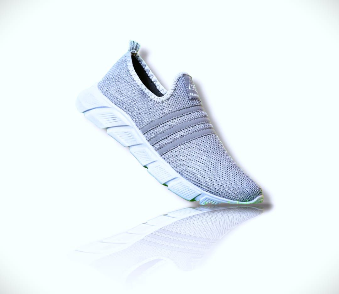 Men's Running Shoes Men's Slip-on Shoes Tennis Walking Casual Shoes Black Gym Breathable Rubber Work Shoes