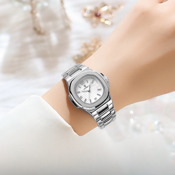 Classic Luxury Wrist Watches for Girls Fashionable Women's Watches Imported Watch for Girl Luxury Female Wrist Watches Quartz Water Resistant Ladies Watches.