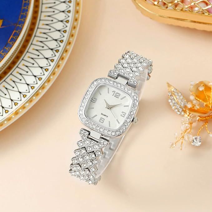 HOT DEALS NO 1 Fashion Luxury Vintage Diamond Square Watch Digital dial Quartz Women's Watch