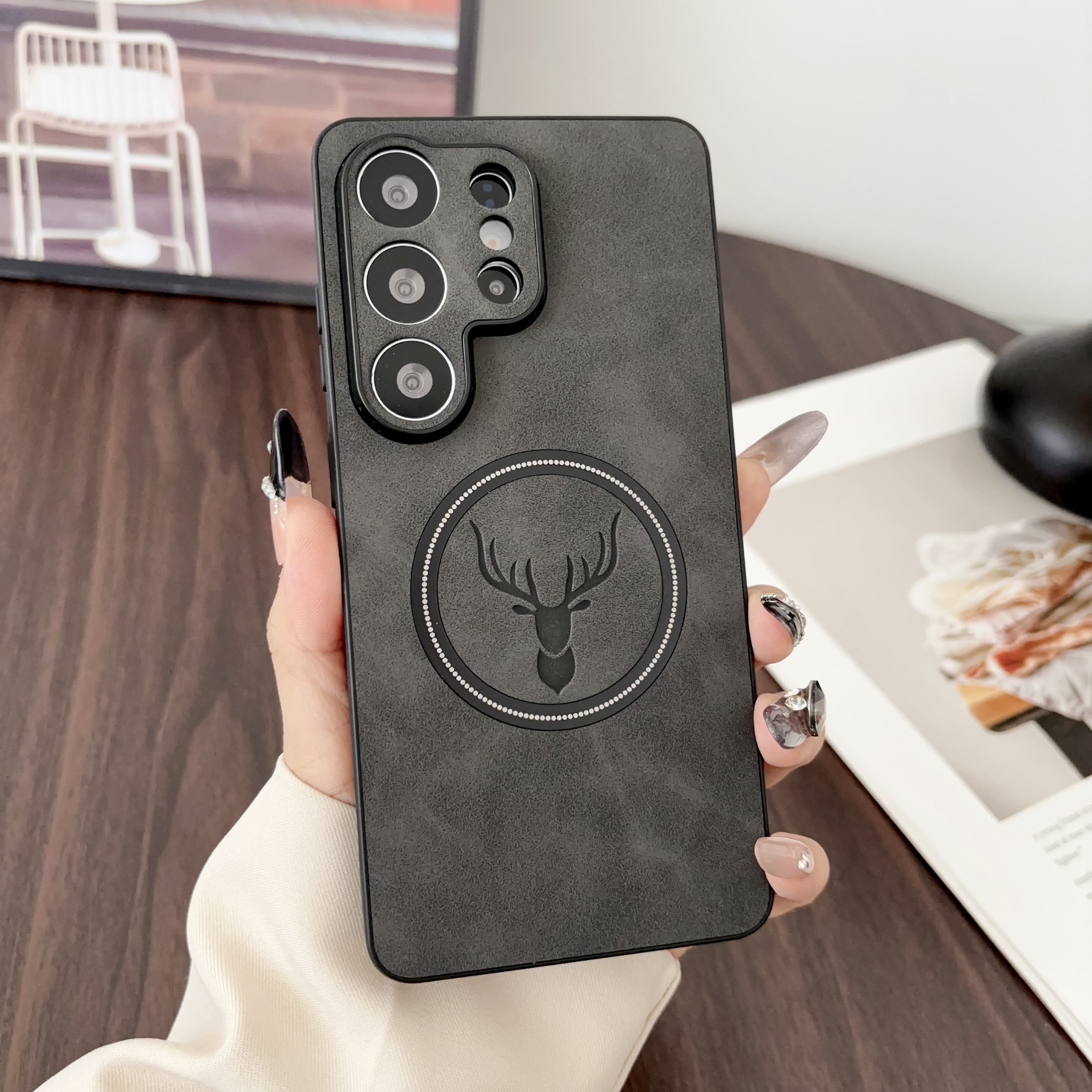 Luxury PU Leather Cartoon Deer Case for   S26 S25 S22 Ultra S24 S23 S21 FE Cases for Magsafe Wireless Charge Cover