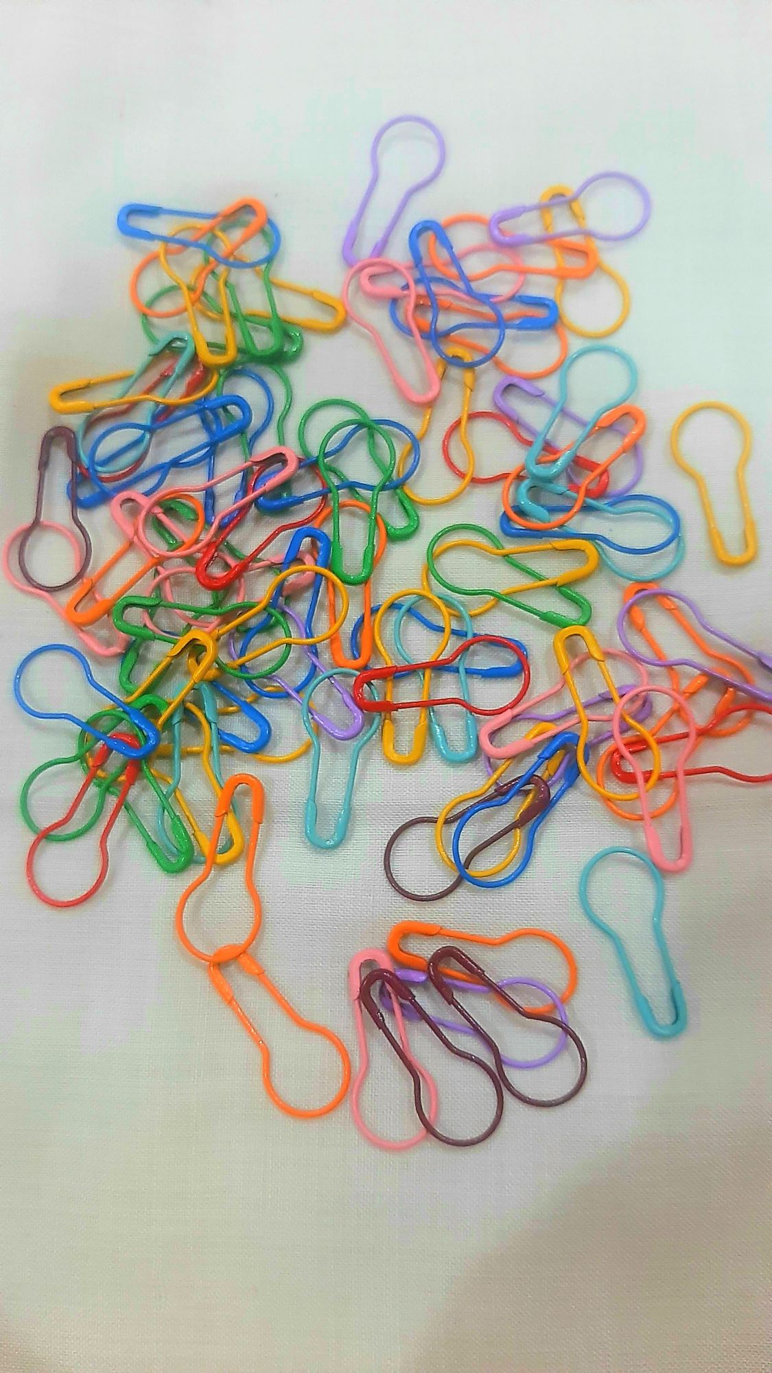 Imported Coil Less Colourful Hijab Safety Pins For Womens And Girls