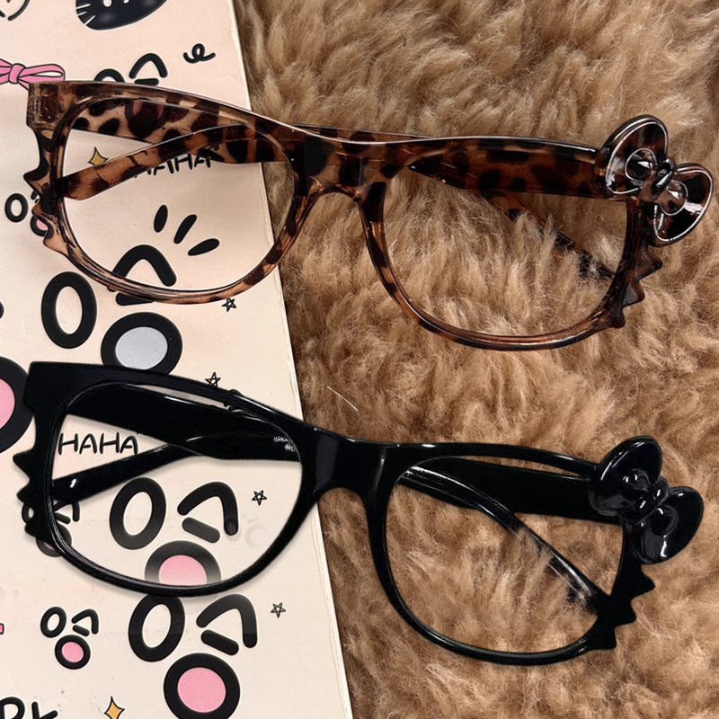 Sweet Girl Leopard Print Frame Glasses Cute Cat Eye Eyeglasses Fashion Retro Eyewear for Women Black Glasses Frame Cosplay Decor