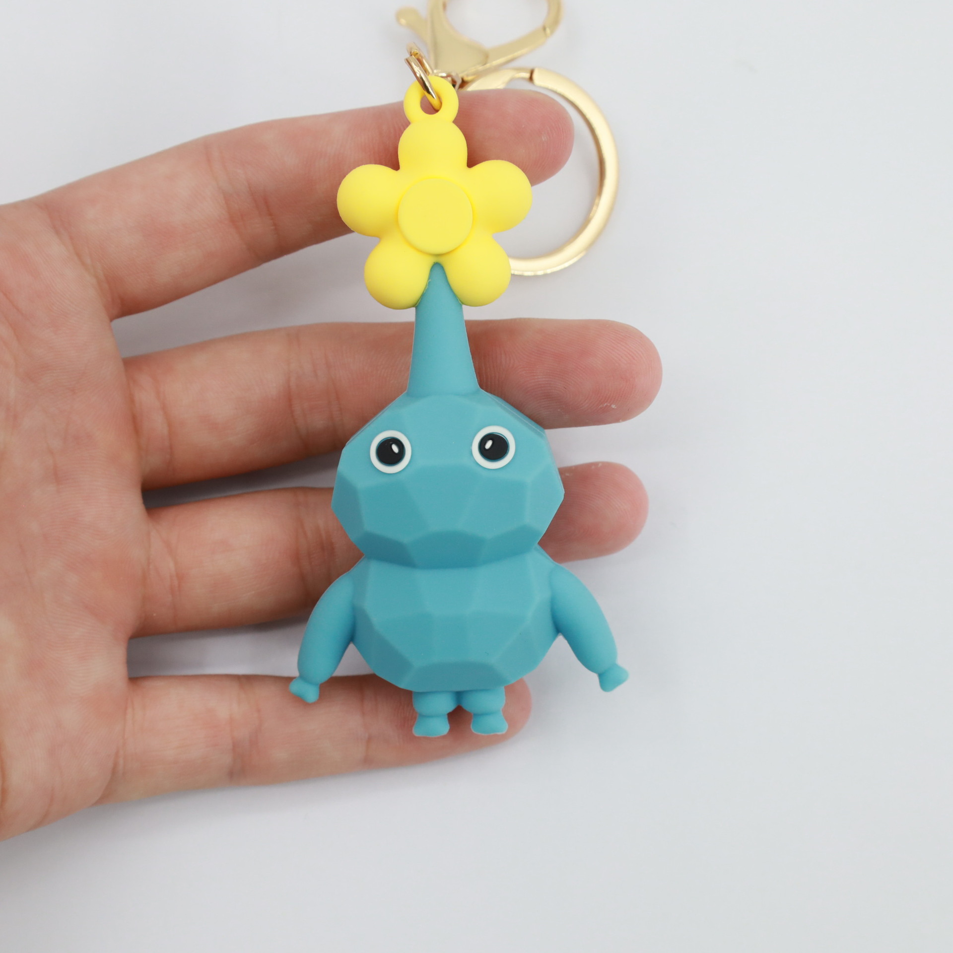 Anime Game PIKMIN Action Figure PVC Keychains Collection Model Doll Toy for Children 