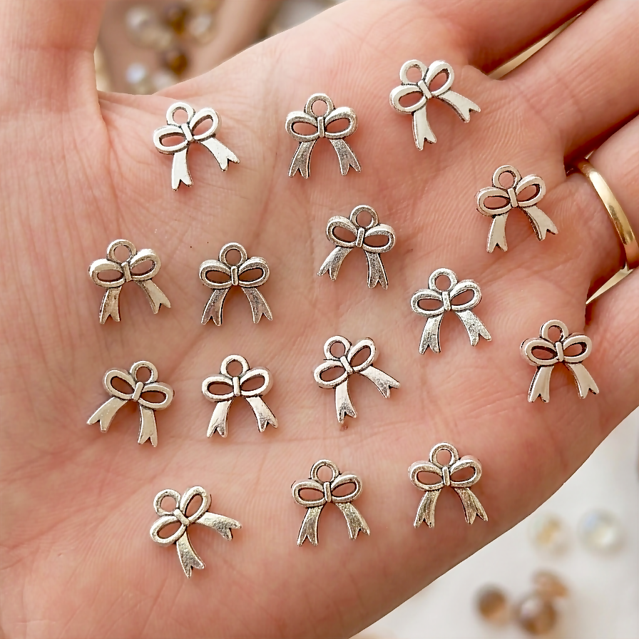 40pcs Silver Tiny Bow Charms for Jewelry Making – Cute Alloy Bow Pendants for Necklaces, Bracelets, Earrings & Keychains