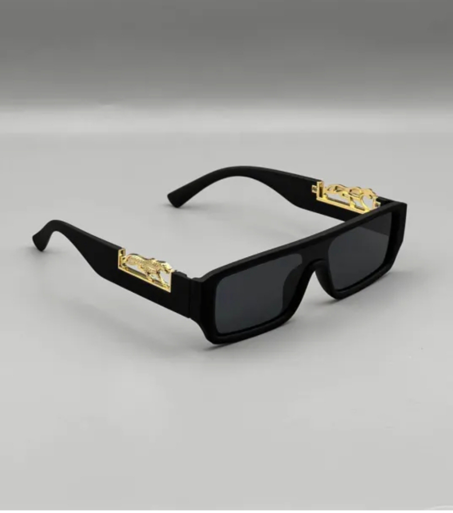 Jaguaar Decorated Arms Rectangular Sunglasses For Men and Women l Vintage Rectangular Sunglasses Men Women Sunglasses.     UV 400 Sun light protection sunglasses. Sunglasses for Men. Retro style Sunglasses.Women Sunglasses. Men Sunglasses.