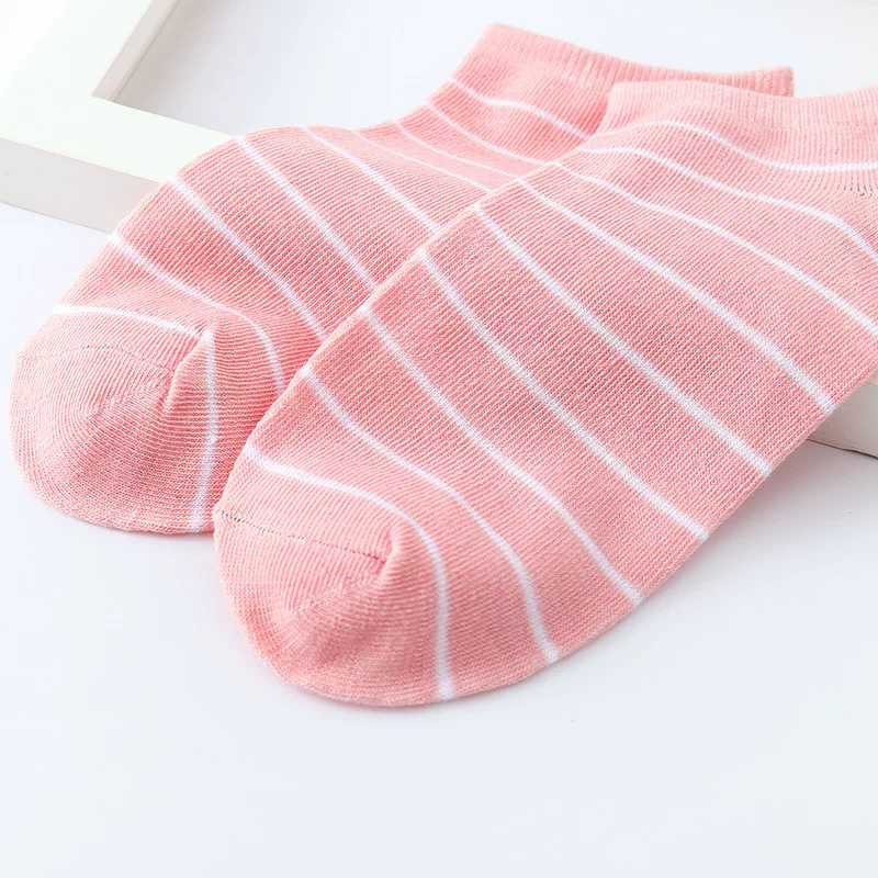 Women's Cotton Ankle Socks Pack of 5 Comfortable and Stretchable
