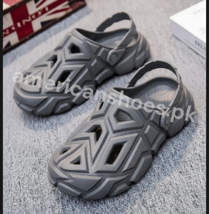 3D Block Design Clogs Outdoor Fashion Mens EVA Sandals & Clogs