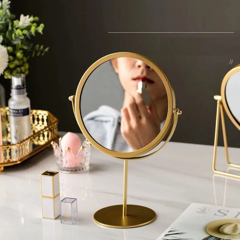 Makeup mirror