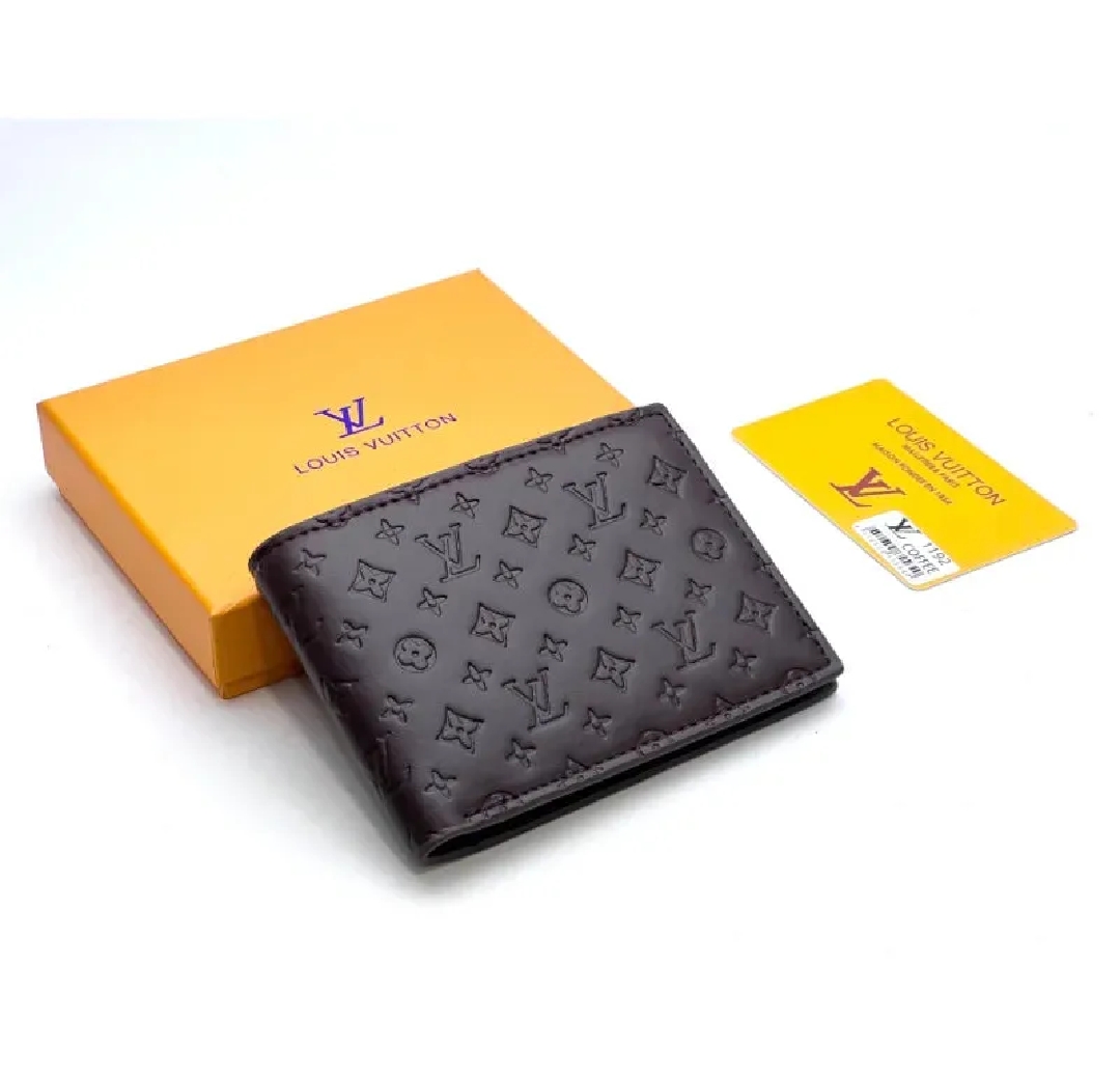 Premium Leather Bifold Wallet for Men – Slim Card Holder, ID Window, Cash Organizer, Best Gift for Gents Purse