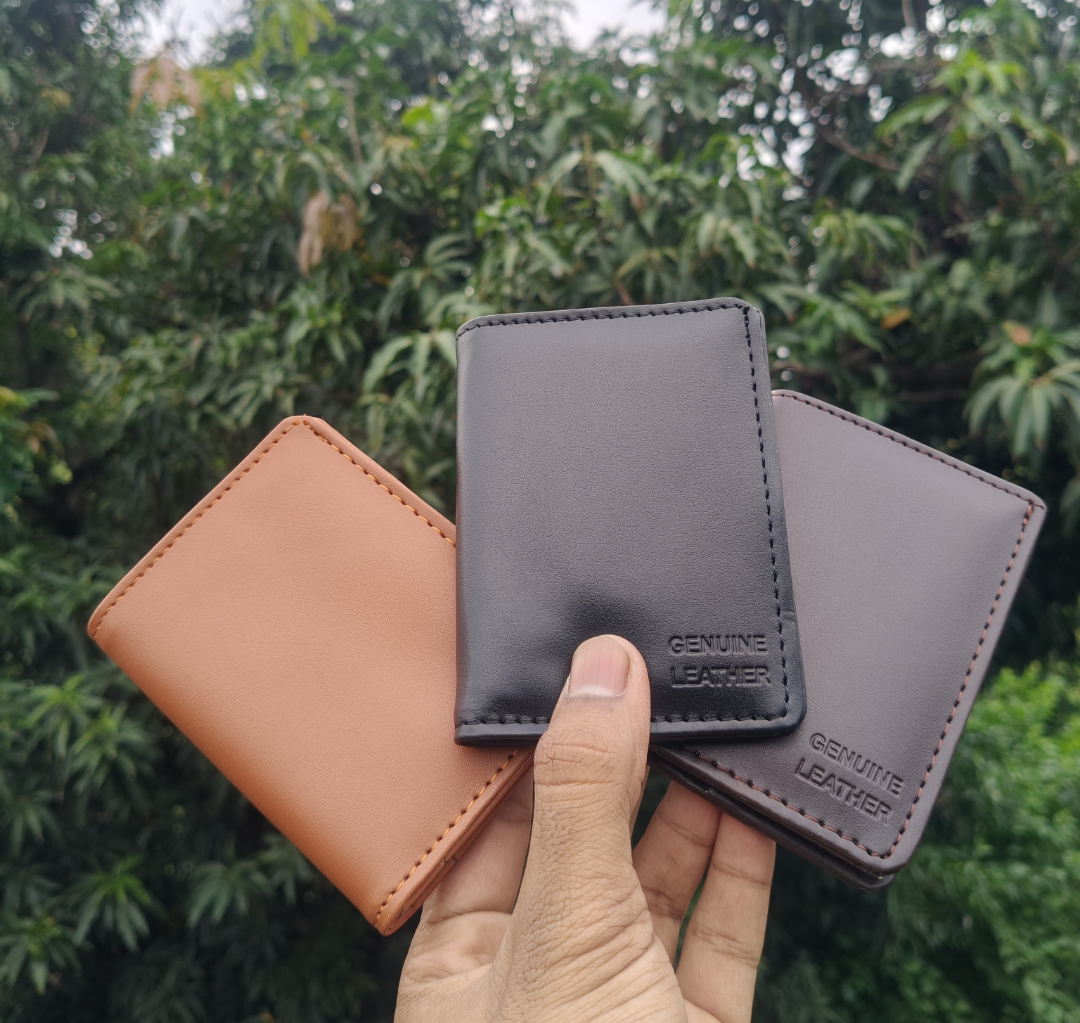 Genuine Leather Wallet for Men – 5 Compartments, Card Holder, Cash Organizer, Secure Button Closure
