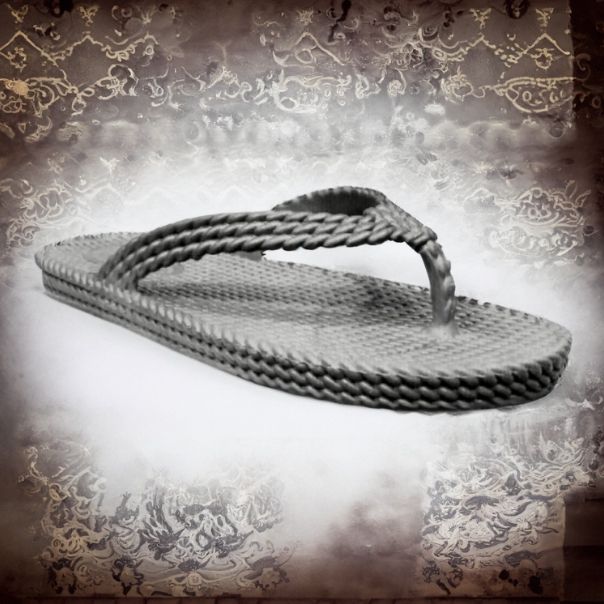 Island Women Flip Flops and Slip-Ons Ladies Rubber House Slippers