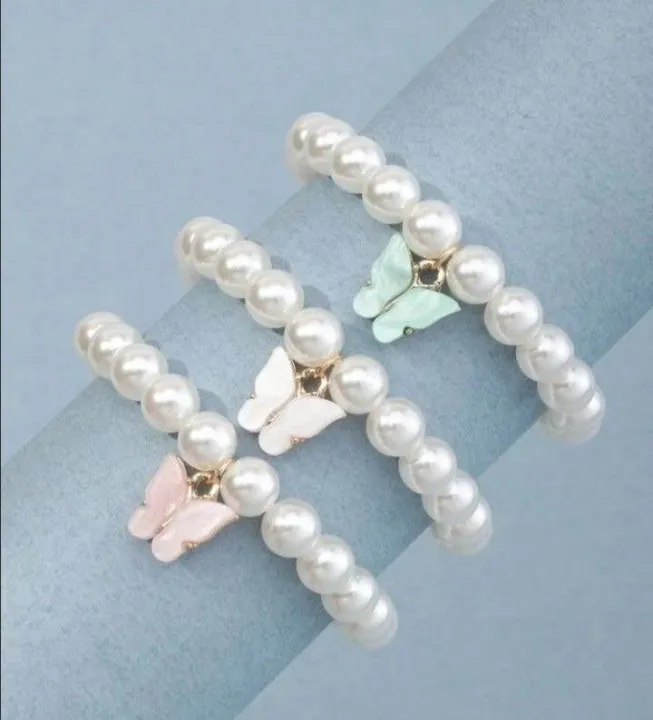 1Pcs pearls bracelet with butterfly charms cute bracelet for trio friends group high quality stretchable | Chain bracelet for girls | pearl beaded bracelets for girls