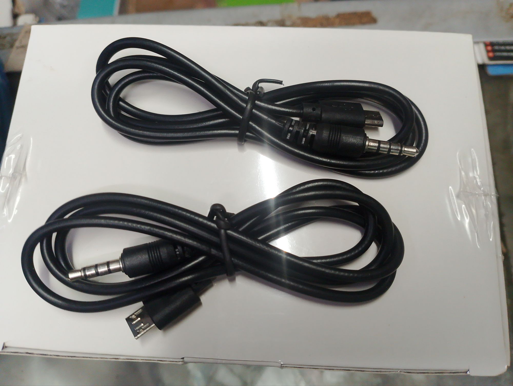 V8 Sound Card Connection Cable