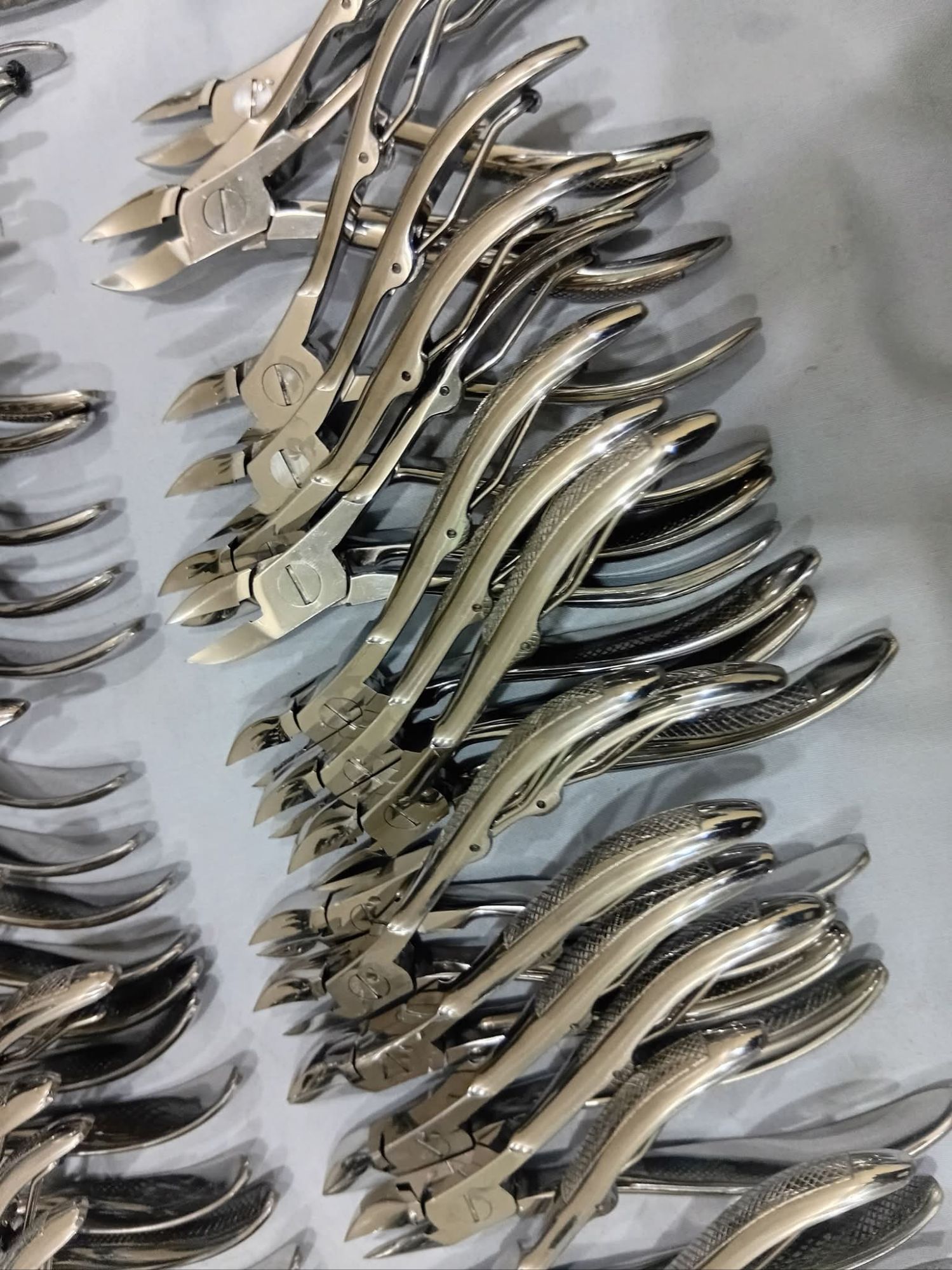 Cuticle Nail Nipper Cutter Uses In Manicure Pedicure - Stainless Steel