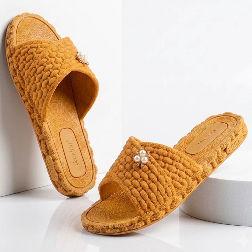 Fashion Slippers Women Flip Flops Casual Nylon House Slippers in Rubber Material Soft Slides