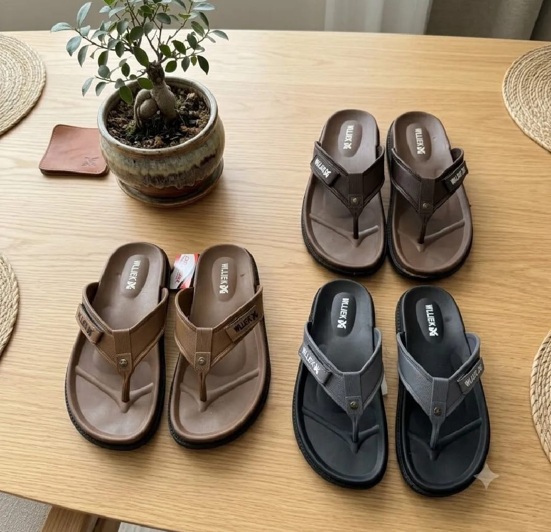 Slippers for Men Casual Flip Flops | Comfortable Soft Sole Men's Chappal | Non-Slip Summer Sandals | Lightweight Beach & Daily Wear Slippers Brown