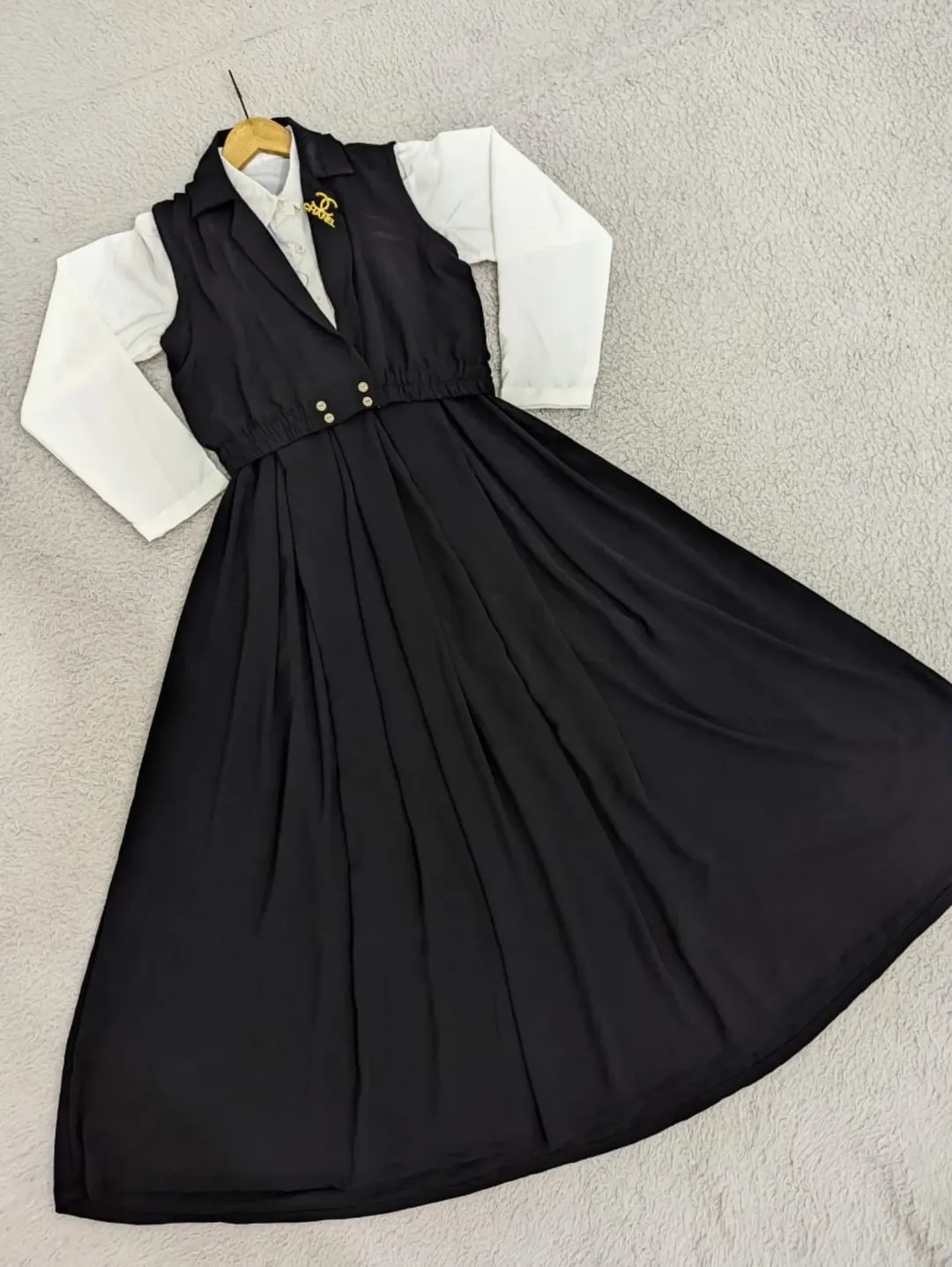 Ladies 2 picec Double Coat Style Channel Jacket with Collar Maxi Dresses