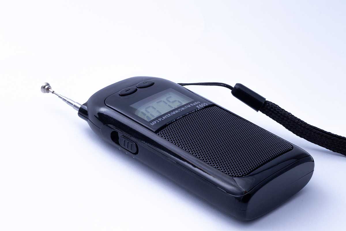 Radio HRD k605 Fm.MW.SW.mp3 Player rechargeable Radio