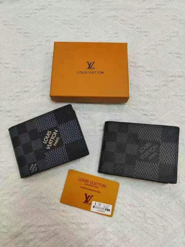 Louis Vuitton (LV) Wallets Best Price in Pakistan