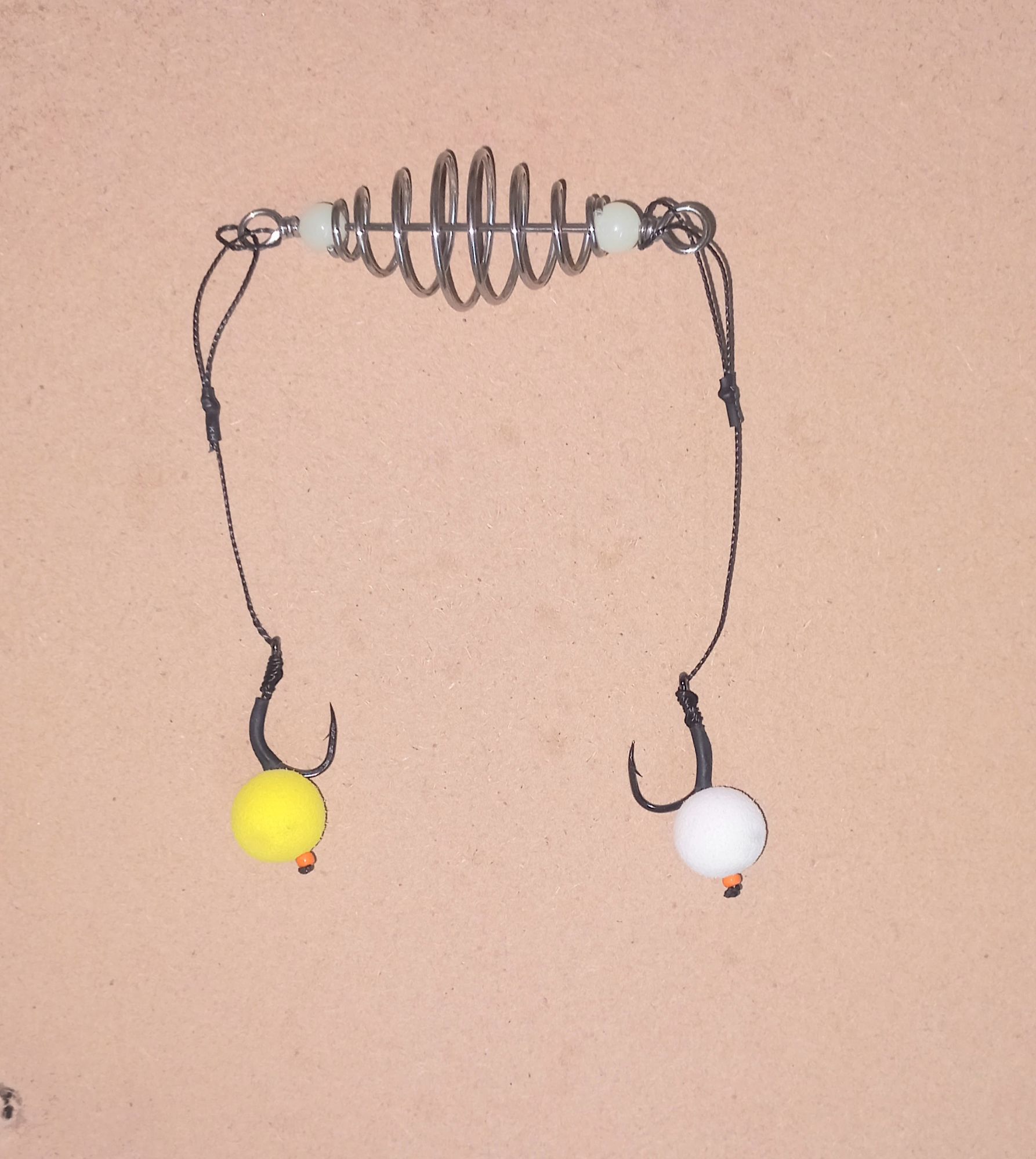 Double popup rig with Coil Feeder & Starcks carp Hook for carp Fishing