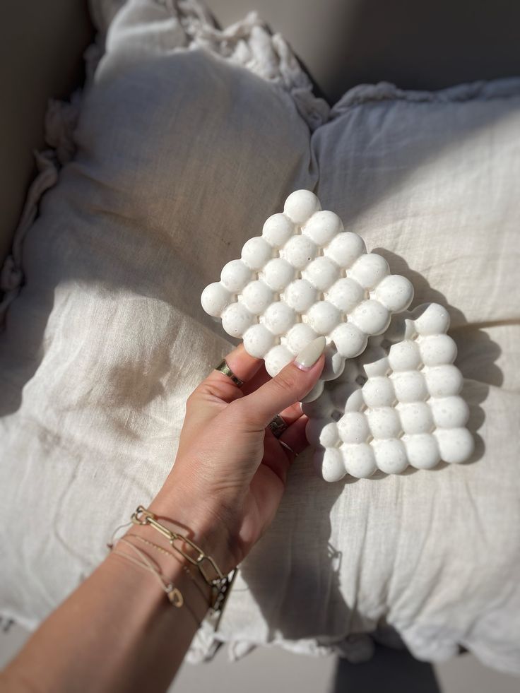 Bubble tray coaster for decoration ceramic vase